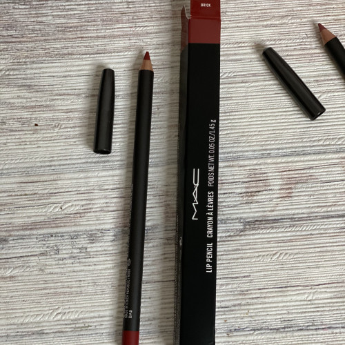 MAC  lip pencil карандаш  для губ