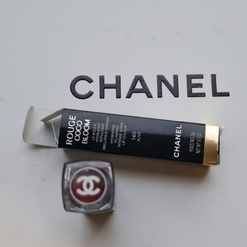 Chanel rouge coco bloom тон 140 alive