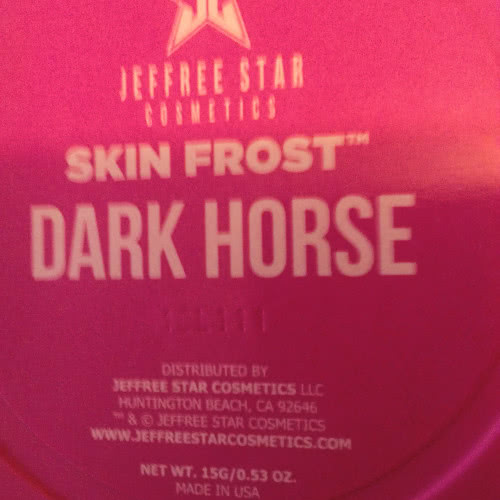 Хайлайтер / бронзер или просто скин фрост Dark Horse от Jeffree Star Cosmetics