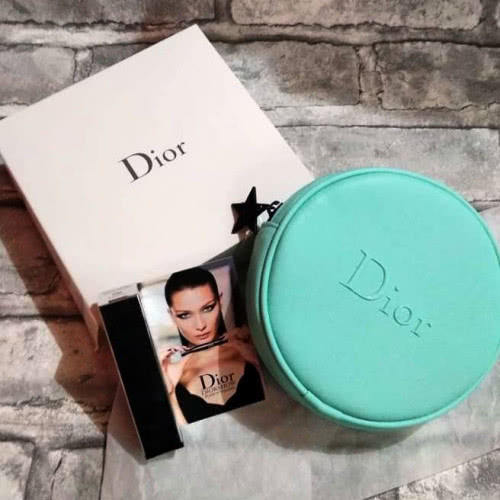 Набор Dior - косметичка + тушь для ресниц.