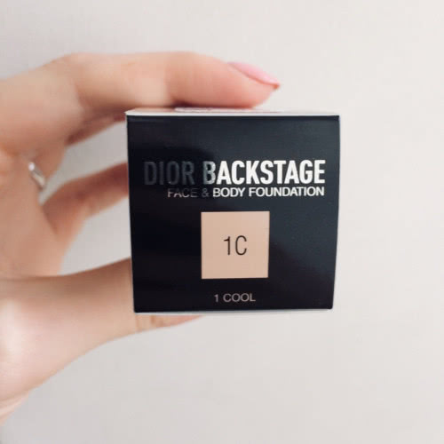 Тональная основа Dior Backstage