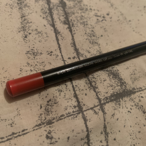 High Definition Brows, lip pencil, Cherry