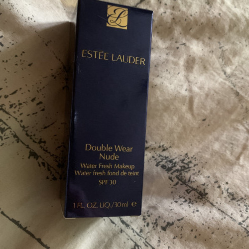 Estée Lauder, Double Wear Nude SPF30 - 2C2 Pale Almond. УЦЕНКА по сроку годности.