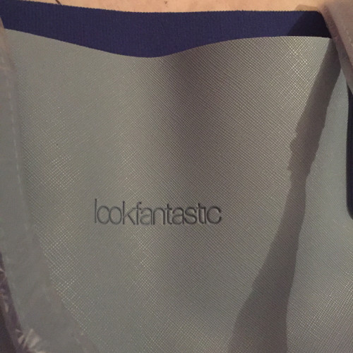 Большая голубая сумка Lookfantastic, без замка.