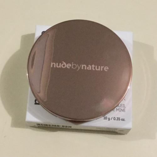 Натуральный бронзер Nude by Nature
