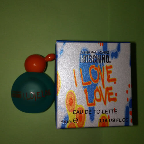 Moschino I Love Love - Туалетная вода 4,9мл