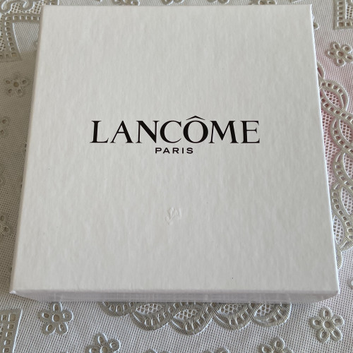 Набор Lancome ( средство для снятия макияжа 30мл, миниатюра тушь для ресниц 2мл, миниатюра помады -1,3 g оттенок 01)