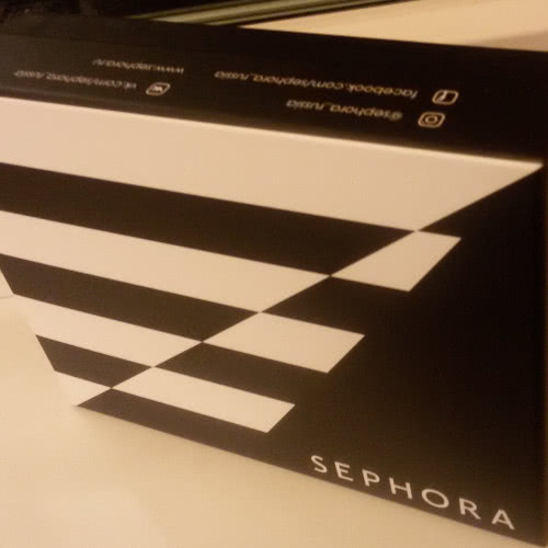 Коробка от бьюти-бокса Sephora в подарок