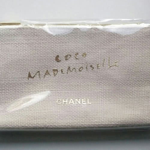 CHANEL Coco Mademoiselle косметичка