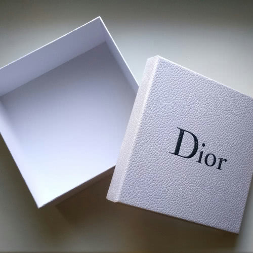 Dior коробки