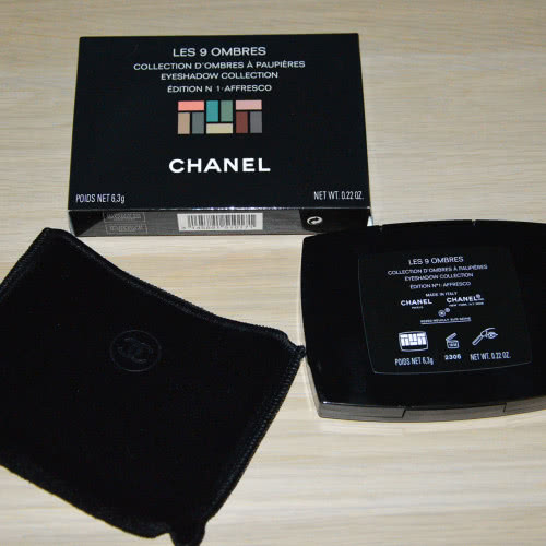 9-цветная палетка теней Chanel из весенне-летней коллекции 2018