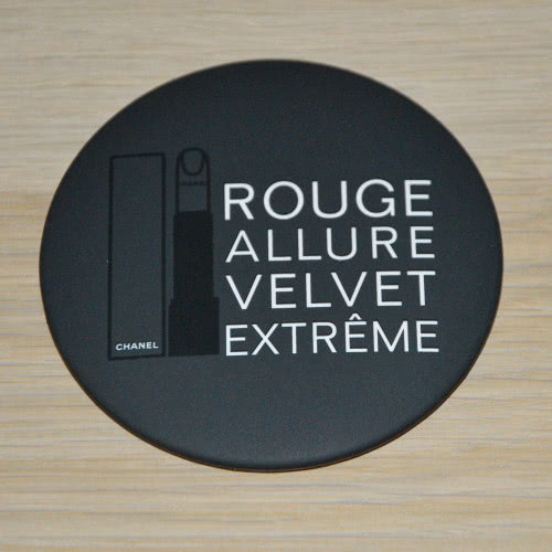 Новое зеркальце для сумочки Chanel Rouge Allure