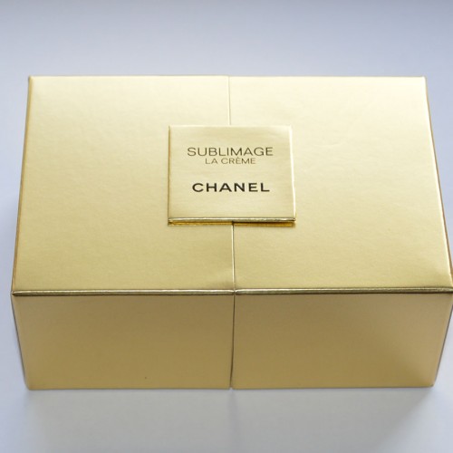 Новая миниатюра крема Chanel Sublimage в подарочной коробке