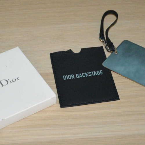 Новое металлическое зеркало Dior Backstage