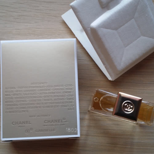 Новая миниатюра аромата Chanel Gabrielle новая, в слюде, объем 5 мл