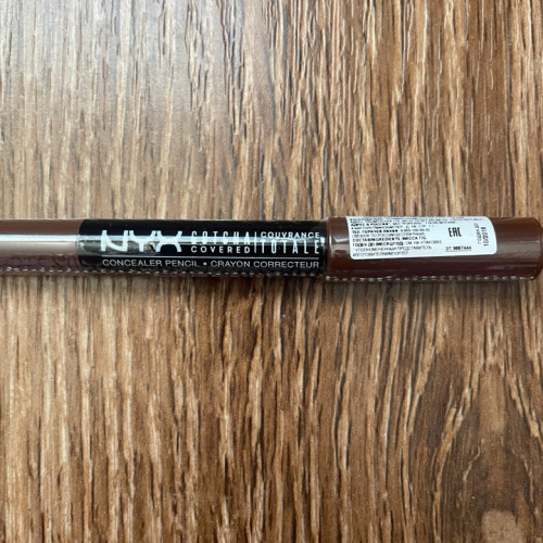карандаш для макияжа NYX