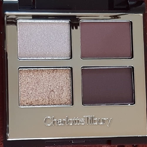 Charlotte Tilbury Luxury Palette colour-coded eye shadows "The Vintage Vamp"