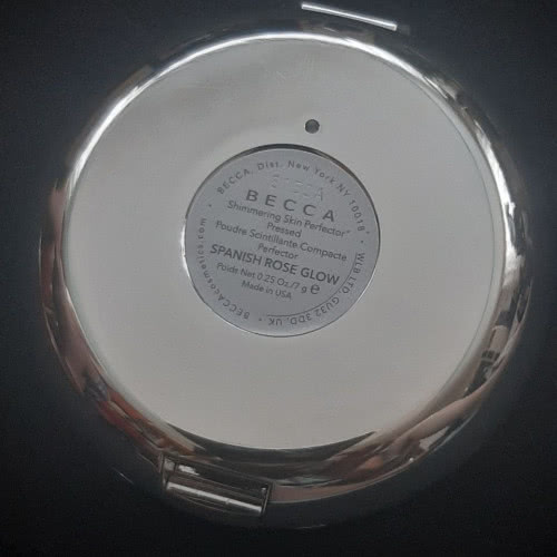 Becca Shimmering Skin Perfector® Pressed Highlighter Spanish Rose Glow Limited Edition