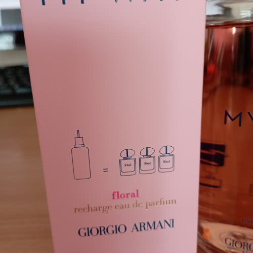 Giorgio Armani My Way Floral Парфюмерная вода от 150 мл Рефил