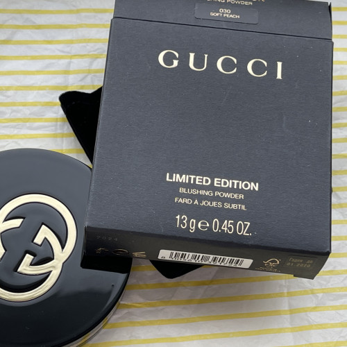 Румяна Gucci limit