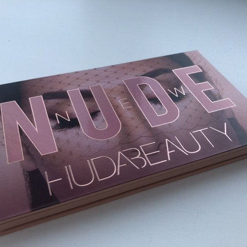 Huda Beauty The New Nude Eye Shadow Palette