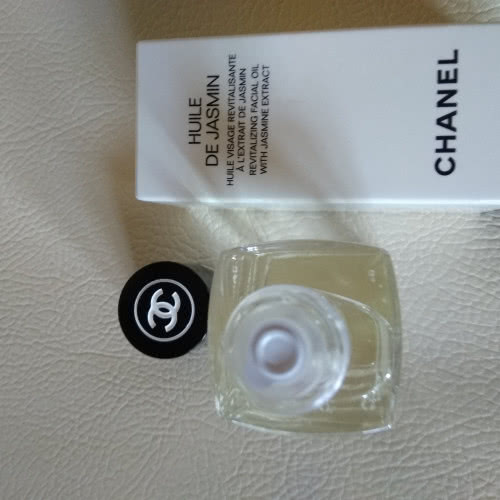 Масло для лица Chanel Huile de jasmin 50 ml