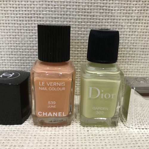 Лаки для ногтей Chanel, Dior