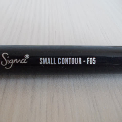 Кисть Sigma Small Contour Brush (F05)