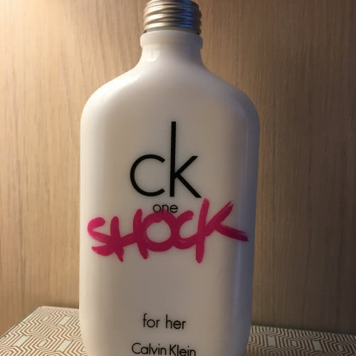 Поделюсь CK One Shock For Her, Calvin Klein