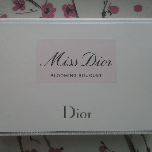 Miss Dior Blooming Bouquet edt 30ml, лимитированный набор