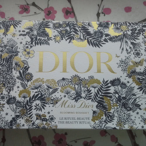 Miss Dior Blooming Bouquet edt 30ml, лимитированный набор