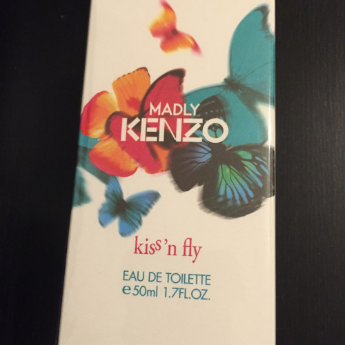 Madly Kenzo kiss'n fly