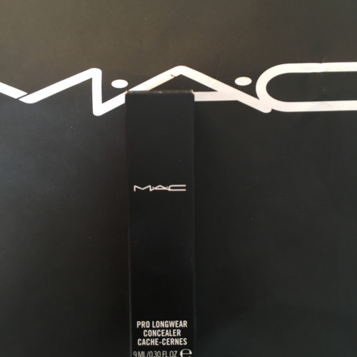Продам консилер Mac Pro Longwear