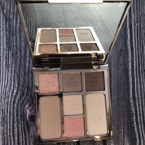 Charlotte Tilbury Instant Look of Love in a palette