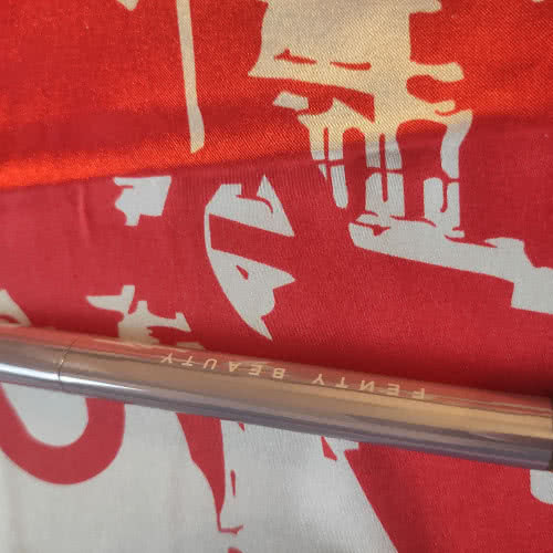 Карандаш для глаз Fenty Beauty Flypencil Longwear Pencil Eyeliner оттенок Bank Tank