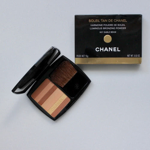 Chanel Luminous bronzing powder 907 Sable Beige