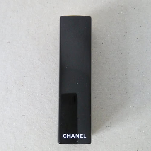 Матовая Chanel lipstick 50 la romanesque