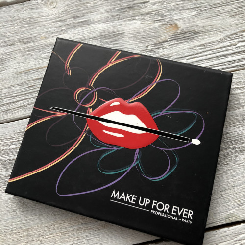 Make Up For Ever Artist Shadow  03