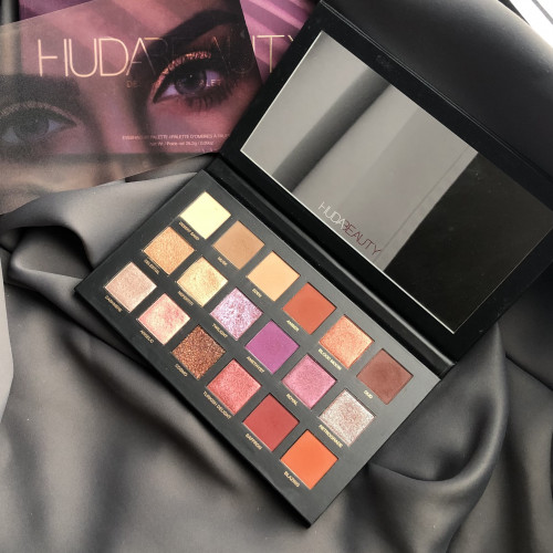 Huda beauty 2025 desert dusk цена