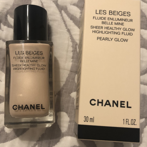 Chanel pearly glow
