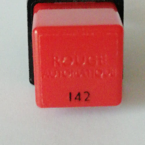 GUERLAIN Rouge Automatique № 142