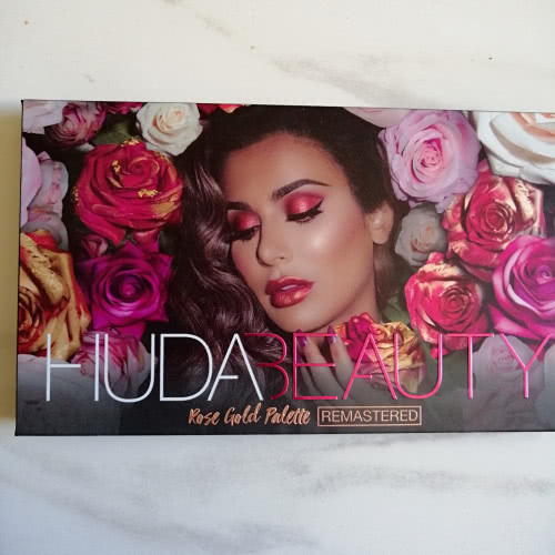 Huda Beauty Rose gold remastered