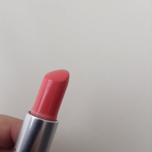 помада Mac Coral Bliss