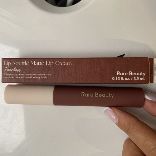 Rare beauty lip souffle matte lip cream fearless