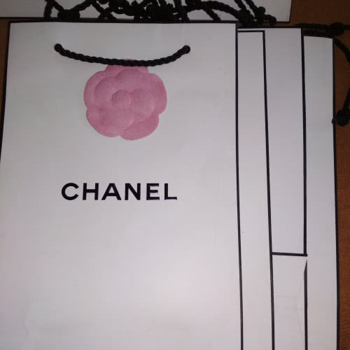 Брендированные пакеты от Шанель (Chanel)