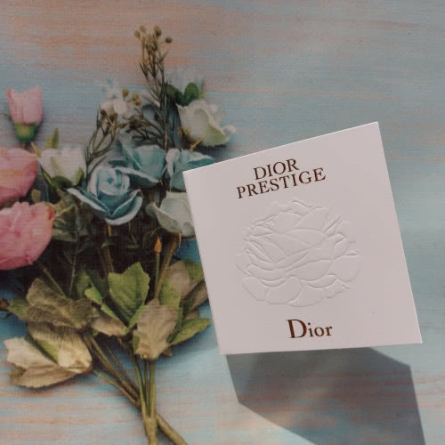 Dior Prestige Le Micro Caviar de Rose