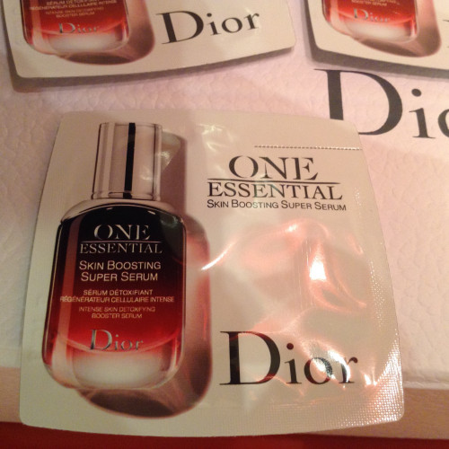 Сыворотка Dior One Essential