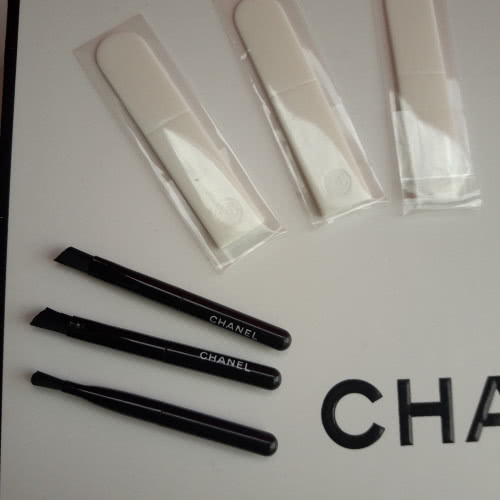 Chanel аксессуары для макияжа, доставка 70 рублей