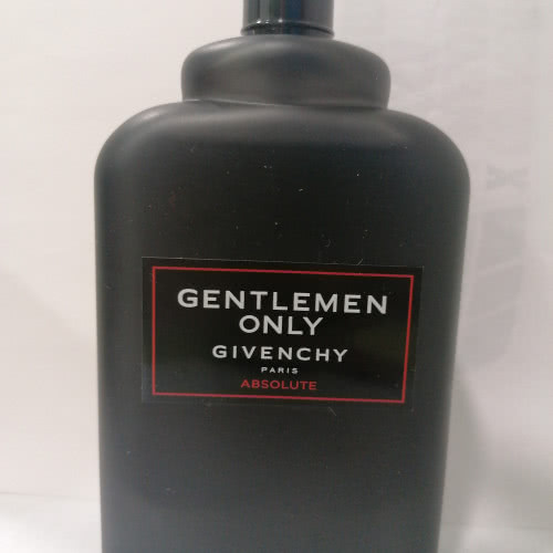 Снятость Givenchy Gentleman Only Absolute