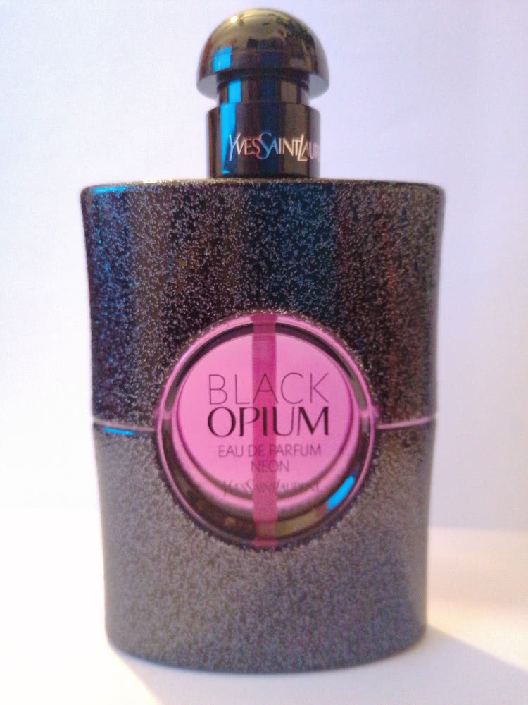 Новинка YVES SAINT LAURENT BLACK OPIUM NEON eau de parfum 75 мл